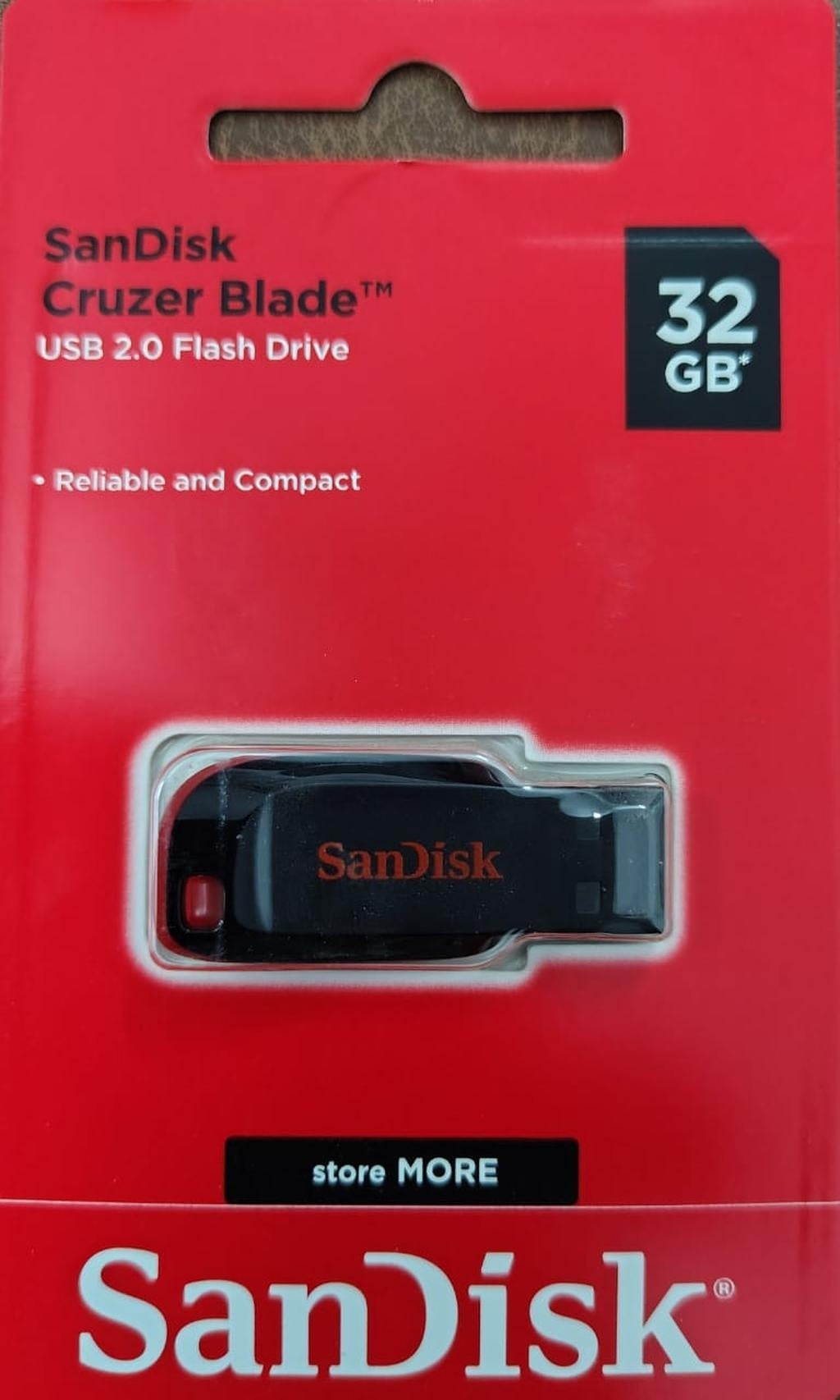 SanDisk Cruzer Blade USB 2.0 Flash Drive 32 GB