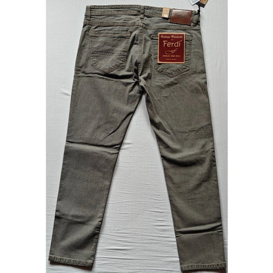 Generic Men's Cotton Blended Solid Tapered Jeans (Khaki)