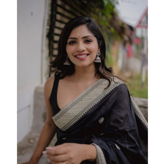 Generic Women's Silk Printed Saree With Unstitched Blouse 5.5Mtr (Black)