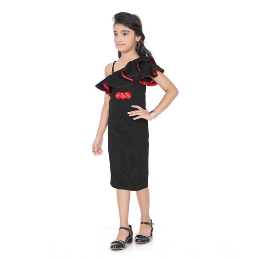 Generic Girl's Knitted Soild Sleeve Less Off Shoulder Dress (Black)