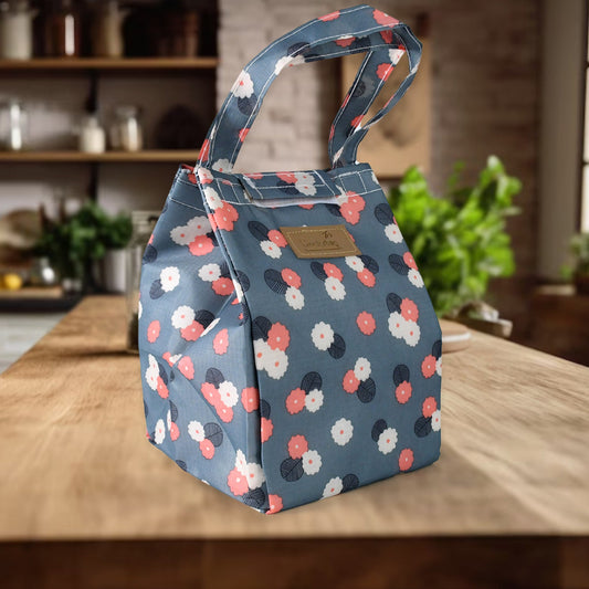 Travel Wash Bag Multi-Functional Waterproof Cosmetic Storage Bag Handheld Foldable Hook Cosmetic Bag with Zipper Closure Handbag Portable Classification Bags(1 Pc Mix Design)