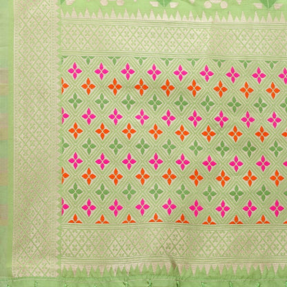 Generic Women's Silk Pure Zari weaving Duppatta (Light Green, Length: 2-2.3 Mtrs)