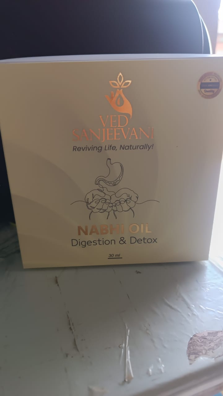 Ved Sanjeevani 30ML Ayurvedic Nabhi Oil for Digestion & Detox (30ML / 1 Pc)