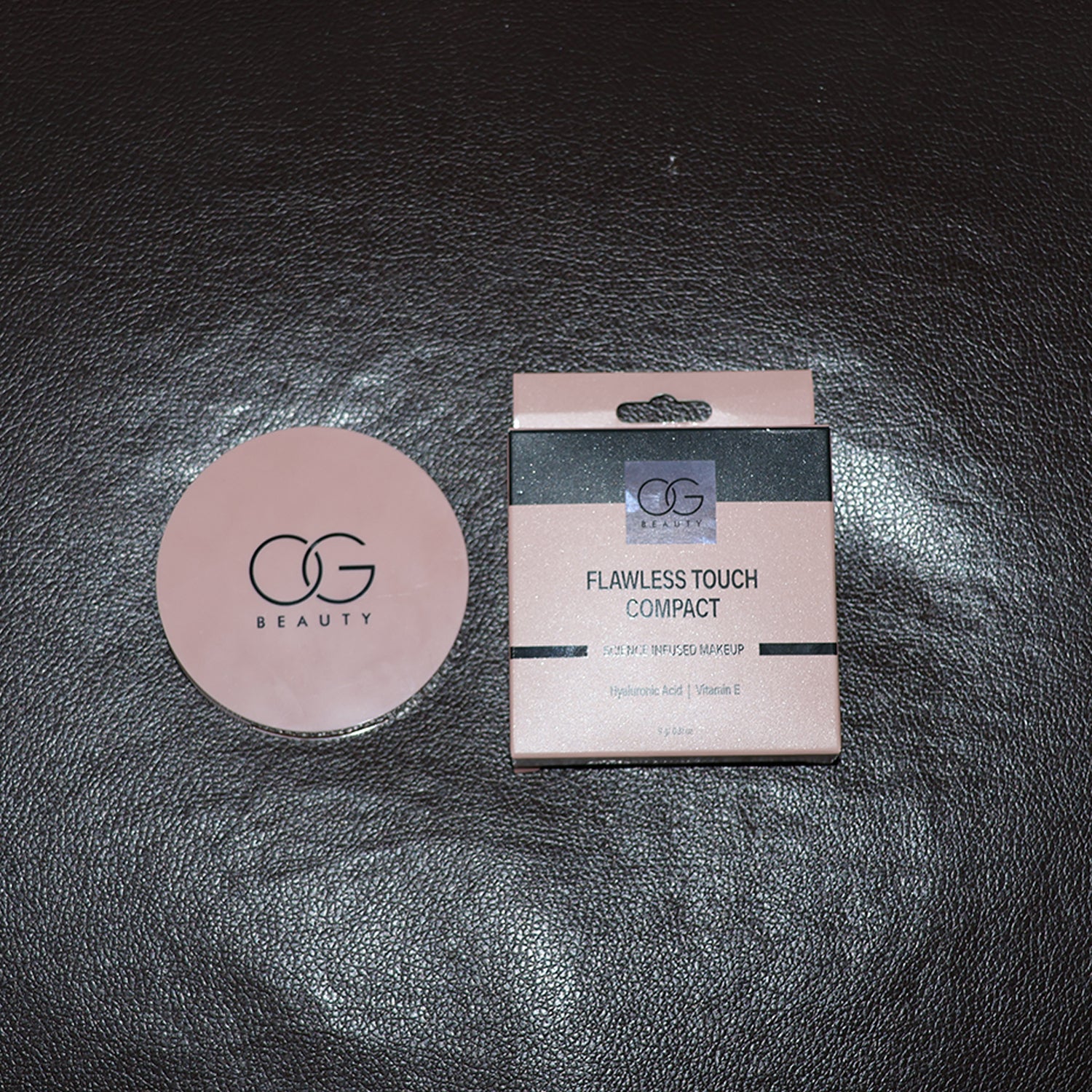Og Beauty Frappe Flawless Touch Compact Powder (9 Gm  1 Pc)