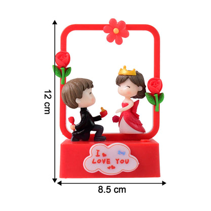Couple Figurine for Home Decor